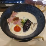 鶏と魚介らぁ麺komugi - 