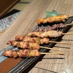 Jidori To Sengyo Yakitori Shokunin Ryuu - おまかせ串5本盛り