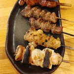 스미비 야키토리 토리쿠리 - とりくりセット(レバー、砂肝、もも、ねぎま)