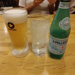 Sumibiyaki Tori Torikuri - ビールと炭酸水