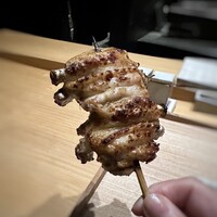 鳥カミ GARDEN CITY - ＊骨から外して頂きますが、皮はカリッ、身はジューシーで美味しいこと。