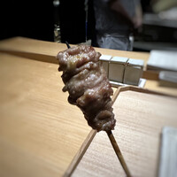 鳥カミ GARDEN CITY - *一串が大きいので、より旨味を感じジューシーでとても美味しい。