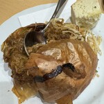 スパゲッティOMB - 玉葱の丸ごとコンフィ　甘くて絶品