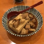 肉豆冨とレモンサワー 大衆食堂 安べゑ - 肉豆腐（黒）