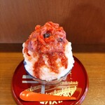 ひょうたんかふぇ - けずりイチゴのベリーベリーかき氷