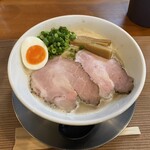 僕家のらーめん おえかき - ふわまるラーメン大盛り