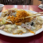 大鳳閣 - 皿うどんの麺