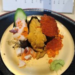 Kaitenzushi Honjin - 