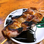 須賀乃湯 - ホルモン串（150円）