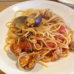 マンジャーレ - アサリのトマトスパゲティ