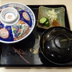 Unagi Mitsutama - 鰻丼（ご飯半分）