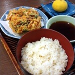 Itsutsuya - 小海老ご飯・桜海老かき揚げ