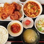 中国料理 布袋 - ザンギB定食（ザンギ4個、ミニ麻婆豆腐、ごはん少なめ）1030円税込