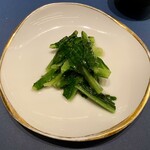 蟹王府 - 季節野菜の香り炒め、本日は油麦菜（ユーマイツァイ）とのこと。