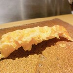 天ぷらあら木 - 海老　レア