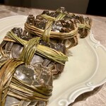 蟹王府 - 雄雌、サイズごとに初めに見せていただき、蒸し蟹の性別とサイズを選びます。