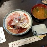 磯料理 ゑび満 - 下田丼