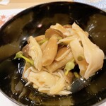 うを徳 - 京都産 揚げ海老芋、アワビ茸、舞茸、ミズ