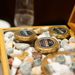 レストラン バカール - ロシア産生のキャビア