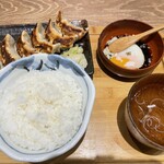 肉汁餃子のダンダダン - 