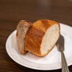 サンク・オ・ピエ - 2023.10 パン