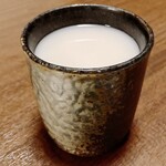 松阪牛たんど - マッコリ　550円