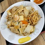 中華ラーメン 味来 - あんかけ焼きそば（麺出し）