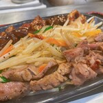 鉄板焼天神ホルモン 総本店 - 