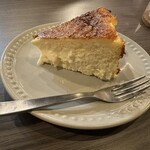 カレー喫茶 レトロ - 超美味しいバスクチーズケーキ（テイクアウトあり）