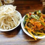 晴レ坊主 - もやしナムルとニラキムチ