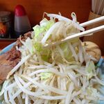 ラーメン 盛太郎 - チャーシュー麺　1,000円（野菜マシマシ、薄味）