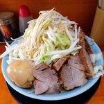 ラーメン 盛太郎 - チャーシュー麺　1,000円（野菜マシマシ、薄味）