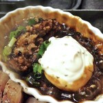 石焼ステーキ 贅 - 「よくばり秋御膳」のデミグラスソース煮込み小型ハンバーグ