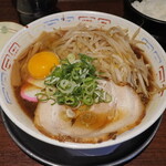 中華そば850円＋生卵50円＋もやし50円