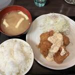 南蛮食堂 - 231011水　大阪　南蛮食堂 四ツ橋本町店　鶏モモ肉チキン南蛮定食880円