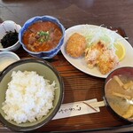 Yuushokuya Raku - 煮込み、コロッケ、唐揚げ