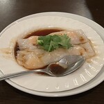 Yacchai - 腸粉（エビ入り蒸し春巻）
