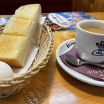 コメダ珈琲店 - 山食パン、ゆで卵、小豆小町葵