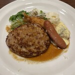 Jonasan - 水曜日の日替わりランチ()ハンバーグ醤油ソース＆海老フライ＆ソーセージ