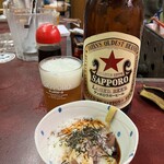 杉井酒店 - 赤星大瓶とまぐろ山かけ