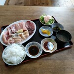 炭焼食堂 烈火 - 料理写真:七輪焼きミックス