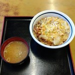 山田うどん - 料理写真: