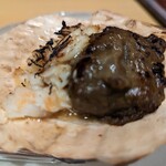 Taishuu Kaisen Sakaba Saburou - ホタテ焼き、カニ味噌つき