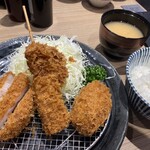 Tonkatsu Kagurazaka Sakura - 