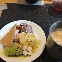 フォルク キッチン オールデイダイニング  - 