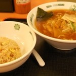 日高屋 - ラーメン＋半チャーハン