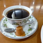 Emiria - 2013.11 コーヒーはマイルドで優しい味でした。