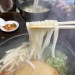 うどん秀 - うどん柔らかさの中に腰ともちもち感有り