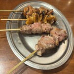 豚娘 - 串焼きをオーダー