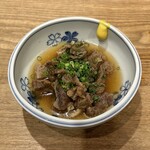 Tebasaki Nombei - 牛すじ煮込み、580円